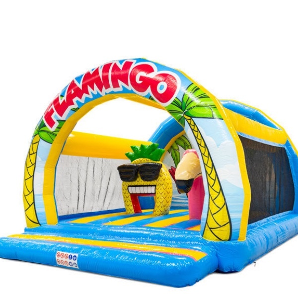 Flamingó óriás ugrálóvár akadállyal
